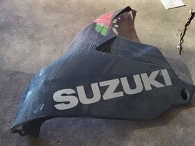 94481-14jo-l Suzuki 2011 - 2017 Gsxr600 Gsxr750 Left Lower Bottom Cowl 94471-14jo Grey
