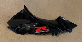 94682-17k01 Suzuki 94682-17kol Gsx-r600 Gsx-r750 Right Side Fairing Panel Black