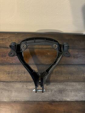 Mt311-18 Suzuki 09-16 Gsxr 1000 Upper Fairing Gauge Mount Stay Bracket Oem 2009-2016