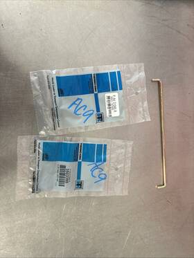 P4401049b Thermo King Nss Clip Left Sd New Oem 3503395