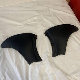 T2301692 Triumph 2002 Tiger 955i Right Lower Panel Infill -