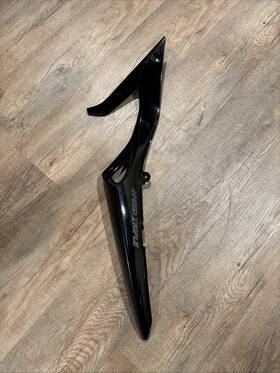 T2304206 Triumph 05-07 Speed Triple 1050 Left Rear Seat Tail Fairing