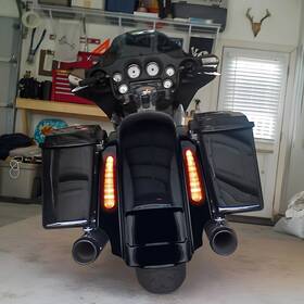 Mppb191hlooooo2901zb-1f Twom Cvo Stretched Extended Rear Fender W Led Wire For Harley Touring Road King Glide