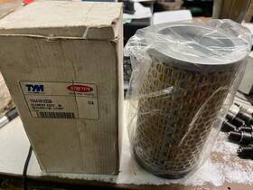 15541012230 Tym Oem Mahindra / Air Filter Tractor Engine