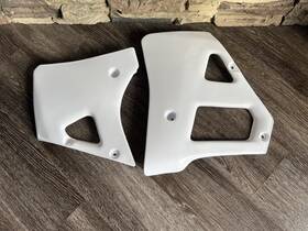 Ya02815043 Ufo 1989-1992 Yamaha Yz125 And 89 Yz250 Motocross Radiator Shrouds By