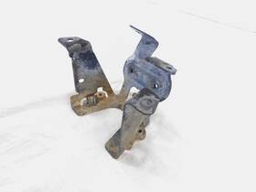 5255394 Victory Cross Roads Vision And Vegas Right Engine Motor Side Cover Mount Bracket