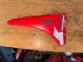 15a-21721-00-e1 Yamaha 82 83 Xt-125 Xt-200 Right Side Panel