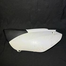 1b2-f1731-00-00 Yamaha 2008-2024 Oem Ttr125 Ttr125le Left Side Rear Number Plate Plastic Cover