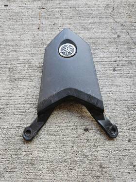 1wd-f171n-00-00 Yamaha 2015-2024 2024 Mr-03 R3 Tail Fairing Center Trim Light