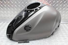 1wd-f4129-00-p3 Yamaha 2016 Yzf R3 Gray/black Gas Tank Fuel Cell Cover Fairing Cowl