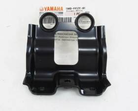 1wd-f412y-01 Yamaha New 2015-18 Yzfr3 Ignition Sub Switch And Gas Tank Mount Stay
