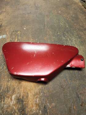 2f3-21721-00-e9 Yamaha 1978 Xs750 Right Side Cover Fairing Cowl Sidecover Xs 750 77 79 76