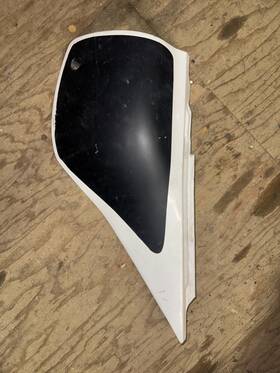 34k21721002x Yamaha 83 84 85 86 Tt-600 Right Side Panel