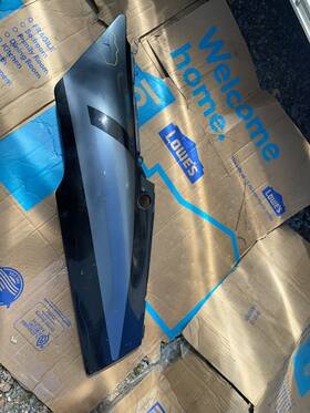 3he-21711-00 Yamaha Left Side Rear Tail Fairing Cover Panel For 1992 Fzr600
