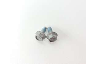 4c8-23808-00-00 Yamaha 2007 Yzf R1 Inner Front Upper Horn Signal Cowl Bolt Set
