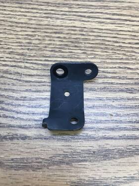 4xv-21688-00-00 Yamaha R6 Yzfr6 1999-2002 Rear Fender Stay Bracket Part #
