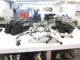4xy-y2843-2e-33 Yamaha 03 Midnight Venture Xvz 1300 Trunk Saddlebags Kit Brackets 2002-2003