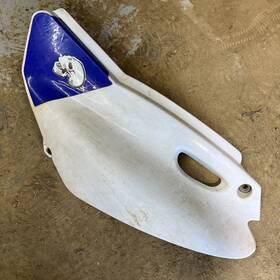 5hp-21711-00-00 Yamaha 2003-2007 Ttr125le Left Side Cover Number Plate Plastic 0590 S74