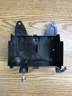 5vy-8212b-00-00 Yamaha R1 Yzfr1 2004-2006 Battery Box 1 Part #