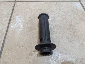 5yr-f6240-00 Yamaha Zuma 50 Yw50 Throttle Grip Tube Bugeye 2002 To 2011 Oem Used
