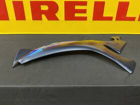 B3l-2835u-00 Yamaha 2020-2024 Yzf-r1 Left Side Fairing Oem Used Scratches