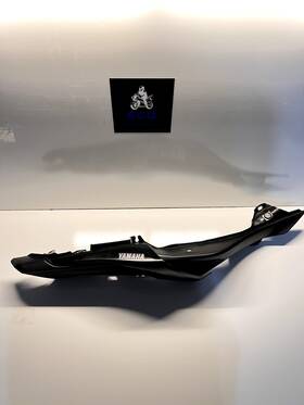 B4c-2171x-00-00 Yamaha Oem 2022 Mt07 Right Side Tail Plastic Cowl Cover 6