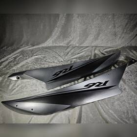 Fw-y0607-13-14 Zxmt 06/07 Yamaha Yzf R6 Silver Side Panels