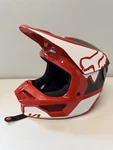 Fox Racing Youth V1 Revn Helmet Size Ymedium Red And Black. Fixed Price $90.00.