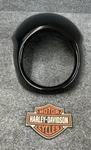 Oem Harley-davidson Visor Cvr Fxd Dyna Xl Sportster Vivid Black 57000759. Fixed Price $60.00.