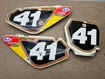 03 Suzuki Side Covers Number Plates Left & Right Front Plastics. Fixed Price $49.99.