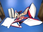 2005 Honda CRF250R Right & Left Radiator Cover Cowl Plastic Set. Fixed Price $59.99.