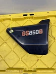 1981 Suzuki GS850G Oem Right Side Fairing 47111-45100. Fixed Price $80.00.