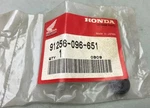 Honda 91256-096-651 Oil Seal 91211-286-003 New Genuine. Fixed Price $14.89.