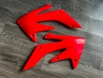2004-2017 Honda CRF250 Motocross Radiator Shrouds By Ufo HO03634-070 0520-0108. Fixed Price $24.95.