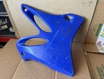 04 Yamaha YZ125 Gas Fuel Tank Left Side Cover Oem -34. Fixed Price $19.99.