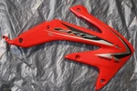 Honda 19030-MEY-A200 CRF450R) Oem Rh Side Radiator Cover. Fixed Price $62.37.