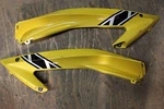 06 07 Yamaha Yellow Oem 50TH Left Right Middle Fairings. Fixed Price $39.99.