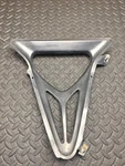 1998-2002 Yamaha YZFR6 Lower Center Fairing Connector Plastic #2 5472. Fixed Price $12.99.